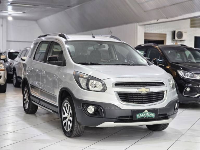 CHEVROLET - SPIN - 2016/2016 - Prata - R$ 64.900,00