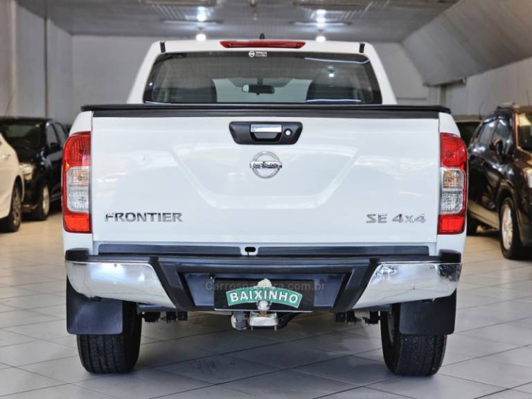 NISSAN - FRONTIER - 2018/2018 - Branca - R$ 139.900,00