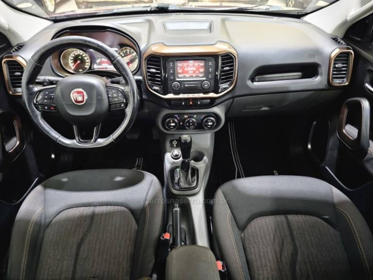 FIAT - TORO - 2017/2017 - Vermelha - R$ 109.900,00