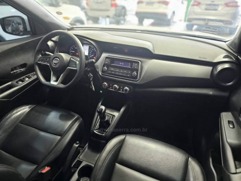 NISSAN - KICKS - 2018/2018 - Branca - R$ 79.900,00