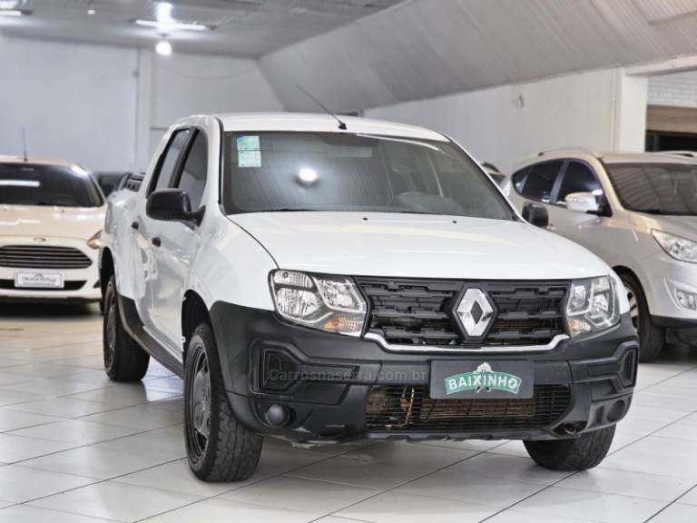 RENAULT - OROCH - 2023/2023 - Branca - R$ 94.900,00