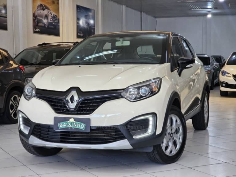 RENAULT - CAPTUR - 2019/2019 - Branca - R$ 79.900,00