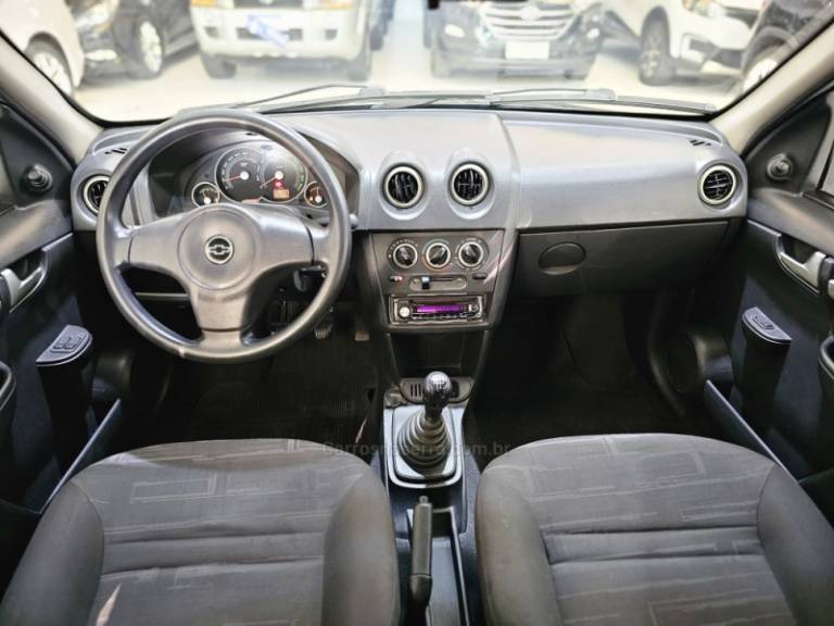 CHEVROLET - PRISMA - 2011/2011 - Preta - R$ 33.900,00