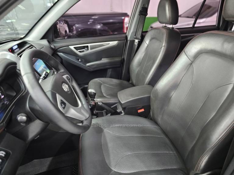 LIFAN - X60 - 2018/2018 - Prata - R$ 59.900,00