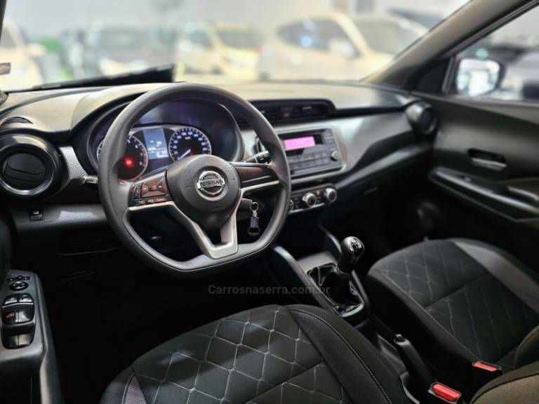 NISSAN - KICKS - 2019/2019 - Vermelha - R$ 81.900,00
