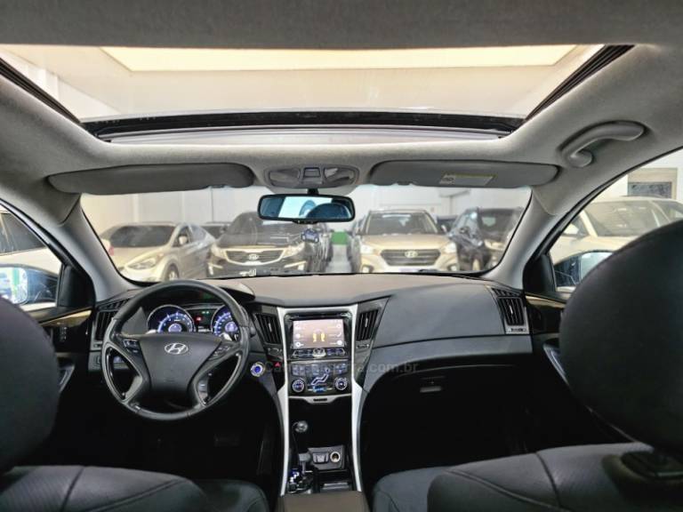 HYUNDAI - SONATA - 2012/2012 - Preta - R$ 69.900,00
