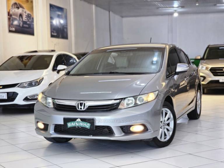 HONDA - CIVIC - 2014/2014 - Cinza - R$ 74.900,00