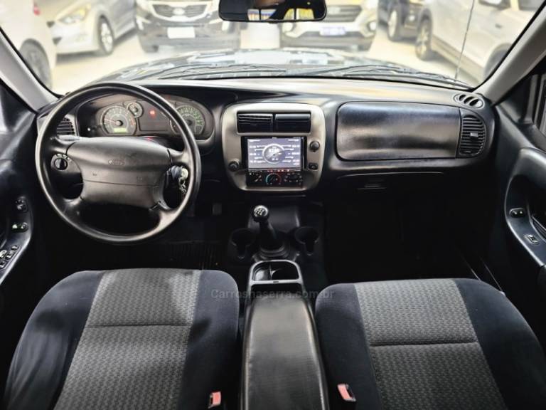 FORD - RANGER - 2010/2010 - Preta - R$ 64.900,00