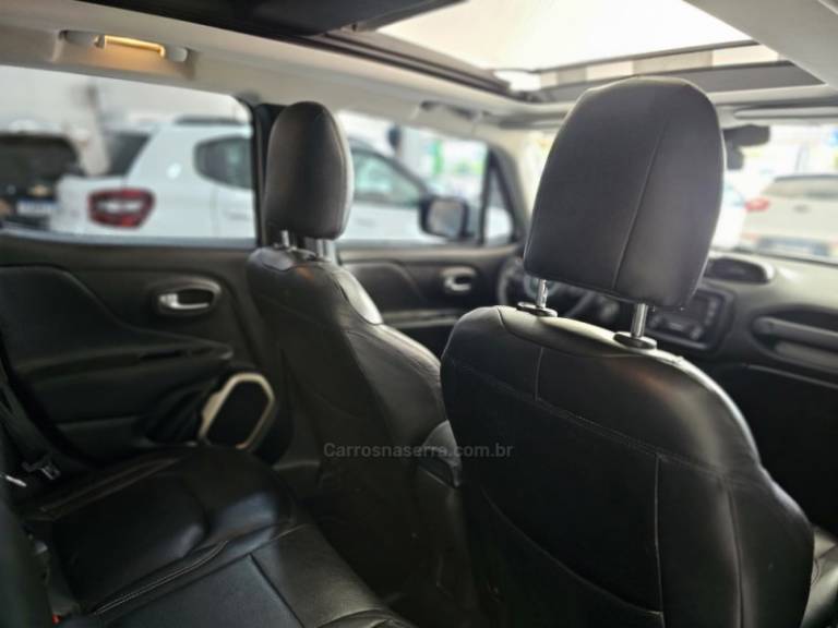 JEEP - RENEGADE - 2016/2016 - Branca - R$ 79.900,00
