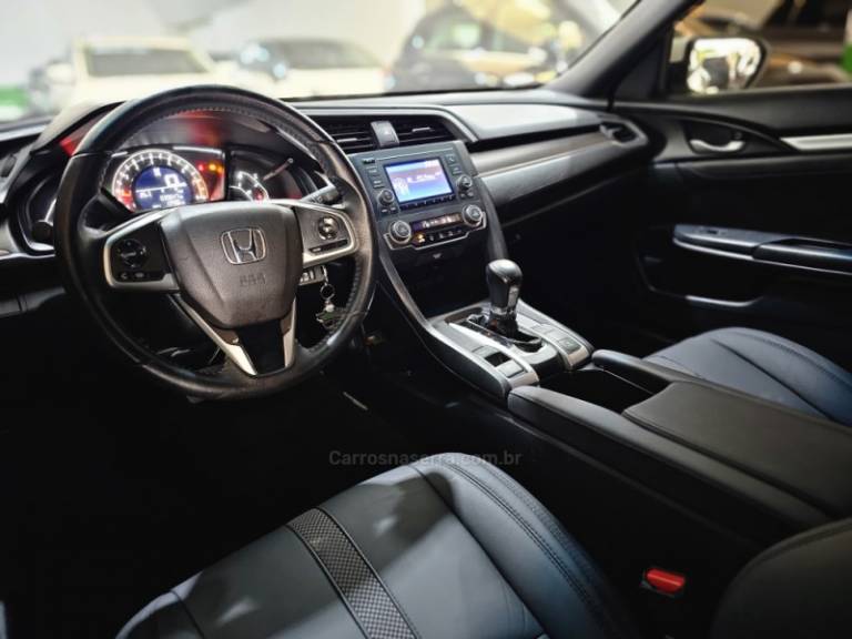 HONDA - CIVIC - 2020/2020 - Branca - R$ 115.900,00