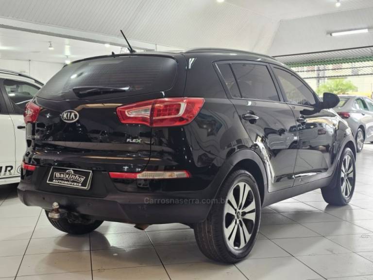 KIA MOTORS - SPORTAGE - 2013/2013 - Preta - R$ 71.900,00