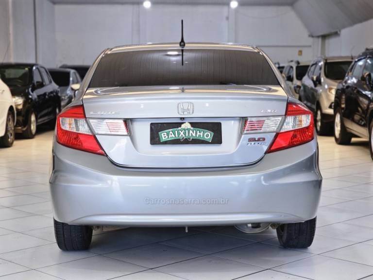 HONDA - CIVIC - 2014/2014 - Cinza - R$ 74.900,00