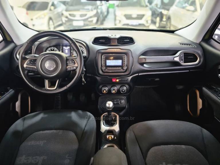 JEEP - RENEGADE - 2016/2016 - Verde - R$ 69.900,00