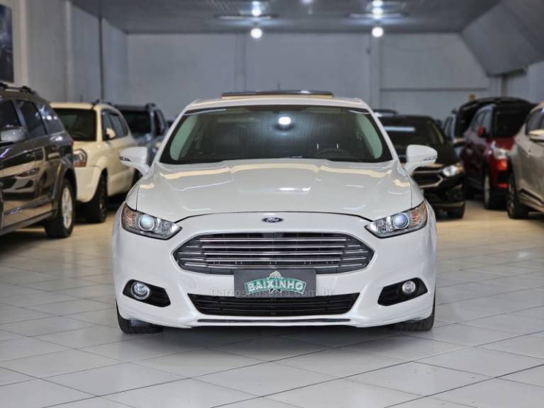 FORD - FUSION - 2014/2014 - Branca - R$ 75.900,00
