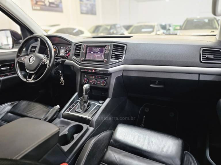 VOLKSWAGEN - AMAROK - 2018/2018 - Cinza - R$ 159.900,00