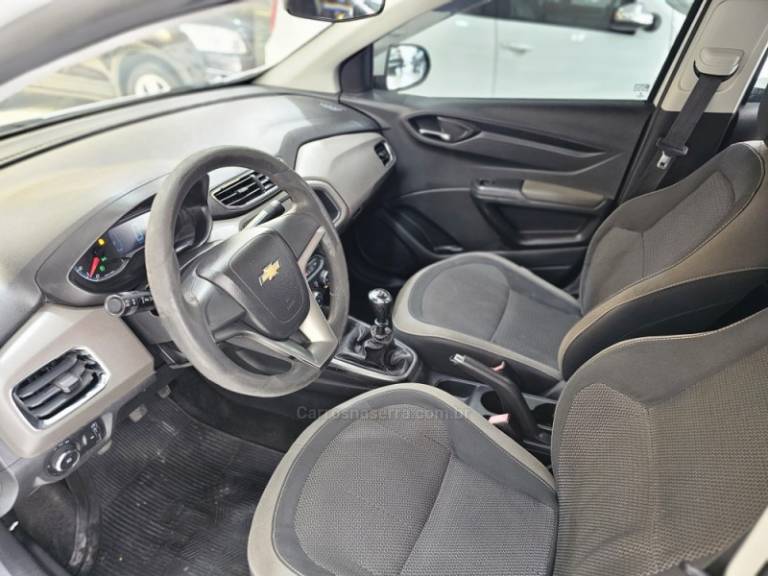 CHEVROLET - PRISMA - 2014/2014 - Branca - R$ 55.900,00